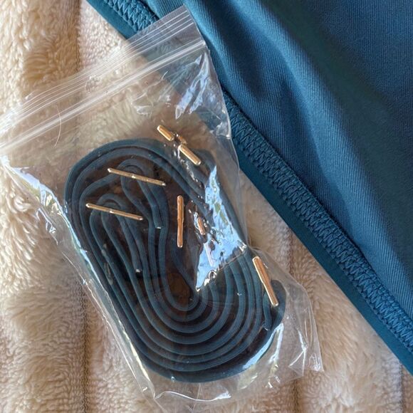 DKNY Ruffle Bandeau One-Piece Swimsuit Teal Blue Green Size L NWT - Picture 4 of 6